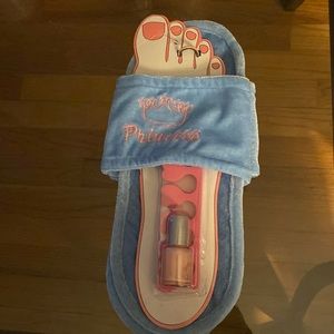 New Vintage Princess Pedicure Set
